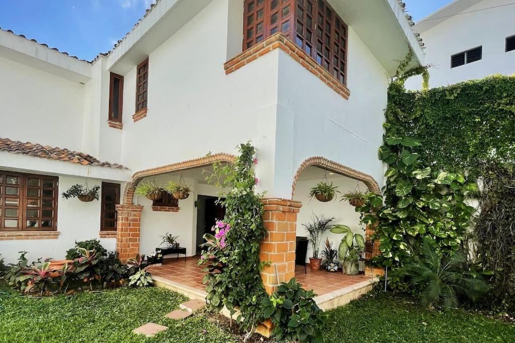 Beautiful Jungle House On A Strategic Location Villa Cancun Exterior photo